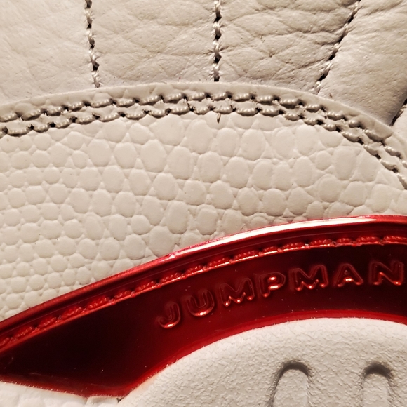 Air Jordan 12 “Twist” Color: White/University Red-BlackStyle Size: 5Y = 6.5 WMNS - Picture 10 of 15